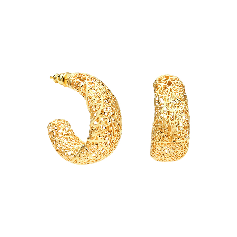 IVOG C Shape Hollowed Out Earr - đánh giá và giá Street Fashion Website