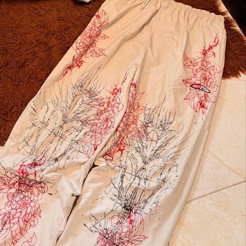 Harajuku Red Spider Lily Print - đánh giá và giá Street Fashion In Japanese