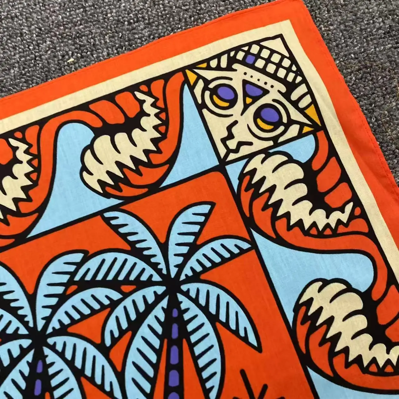 Digital Printed Retro Bandana  - đánh giá và giá Street Fashion Dance